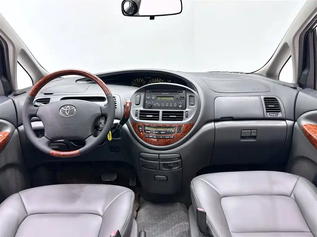 Toyota Previa — фотографии объявления, Фото 13