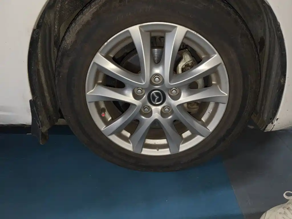 Mazda 3 Axela — миниатюра 24