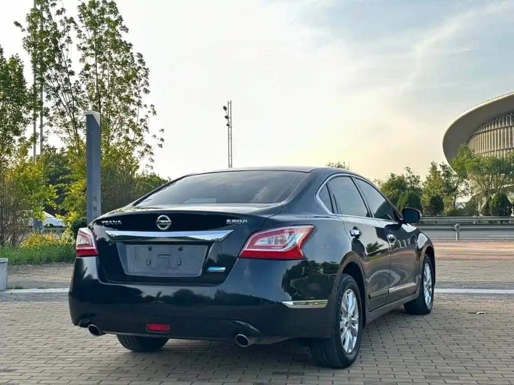 Nissan Teana — миниатюра 4