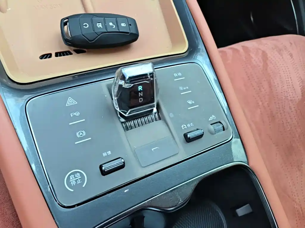 BYD Seal 07 EV — миниатюра 14