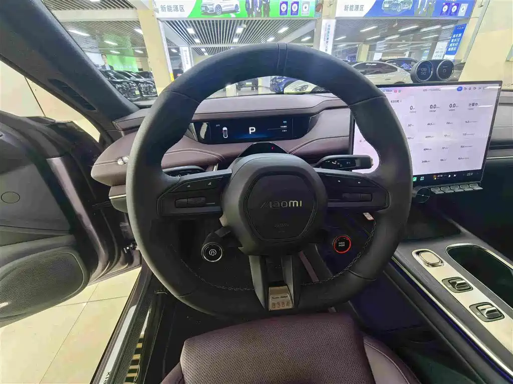 Xiaomi SU7 — миниатюра 4