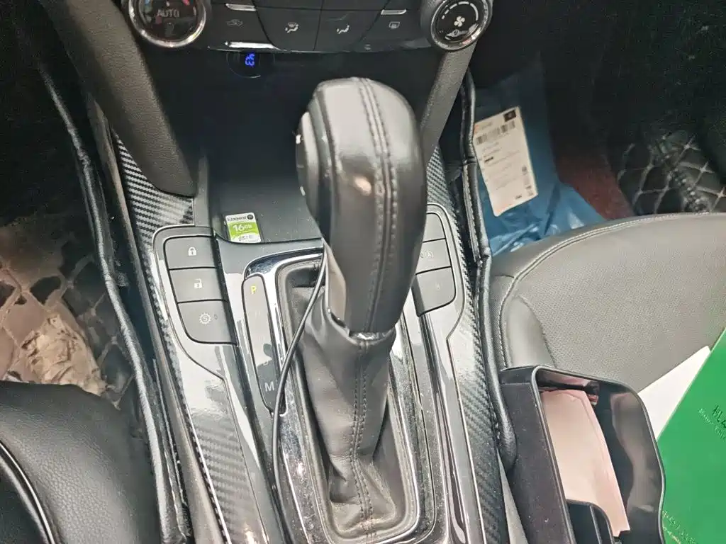 Chevrolet Malibu — миниатюра 15
