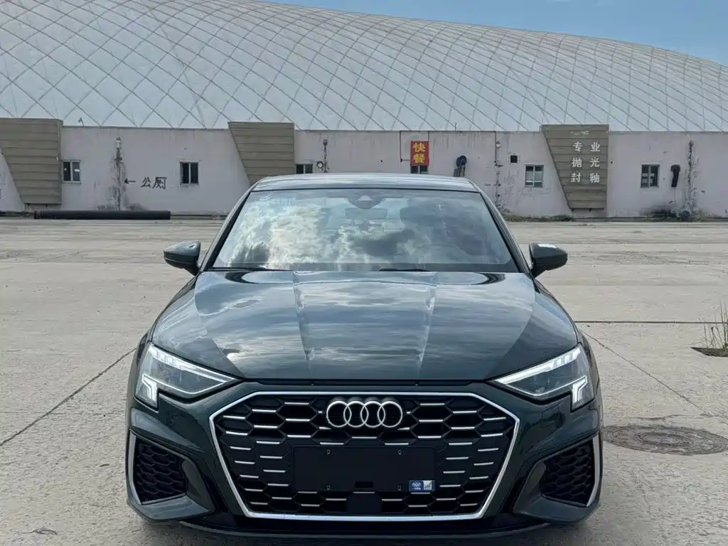奥迪A3 2024款 Sportback 35 TFSI 时尚运动型 2023