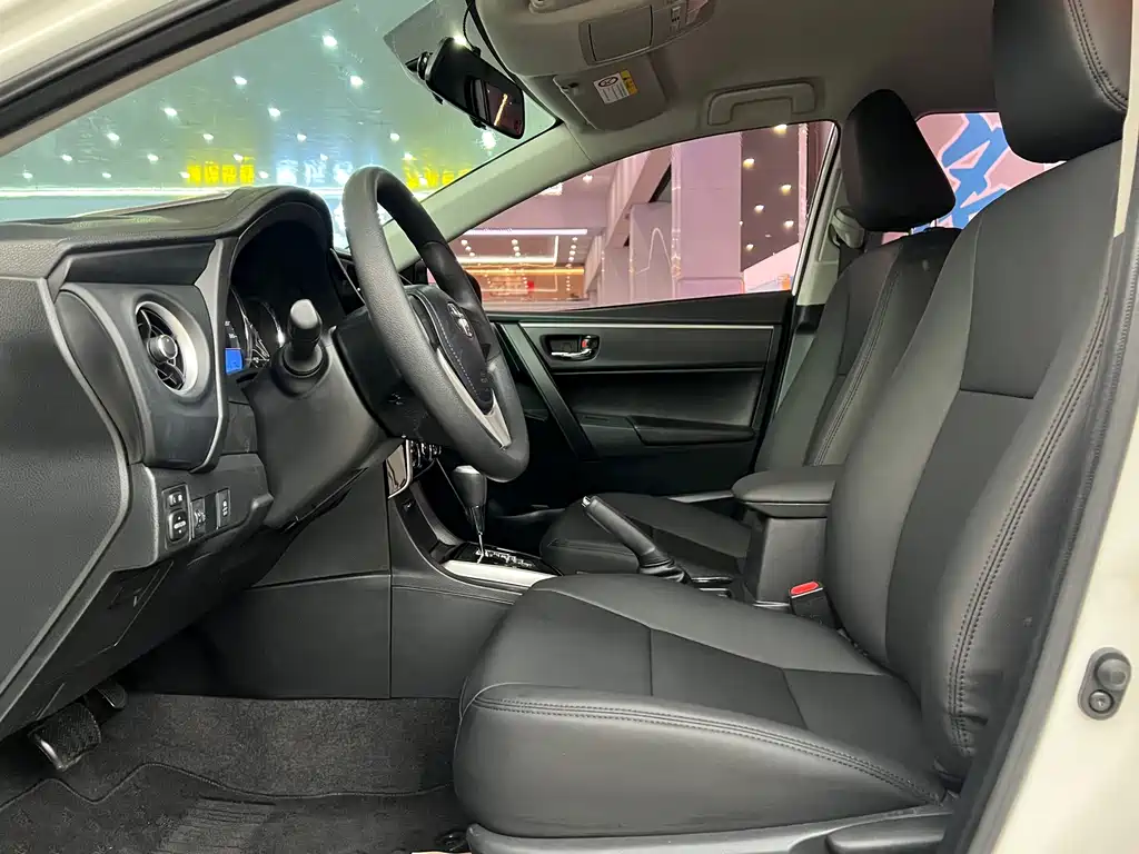 Toyota Corolla — миниатюра 7