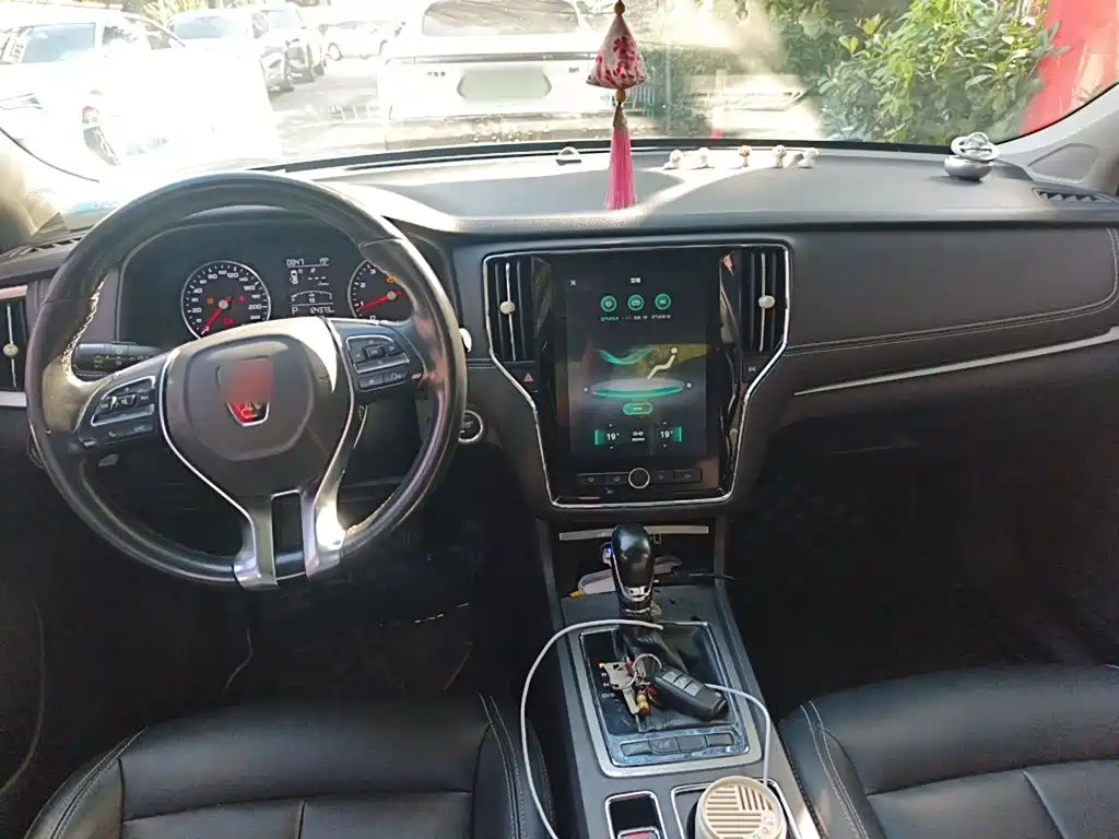 Roewe i6 Classic — миниатюра 10