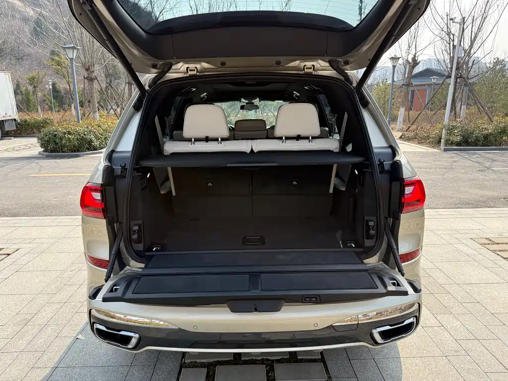BMW X7 2019 xDrive40i Executive M Sport