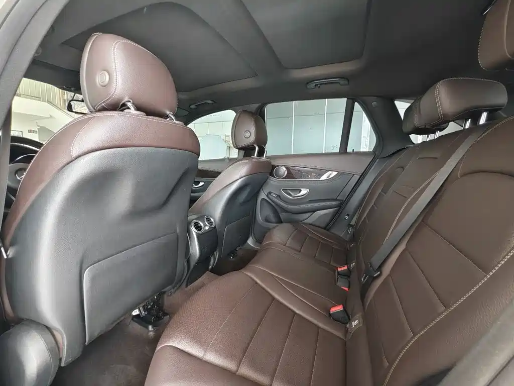 Mercedes-Benz GLC 2017 GLC 260 4MATIC