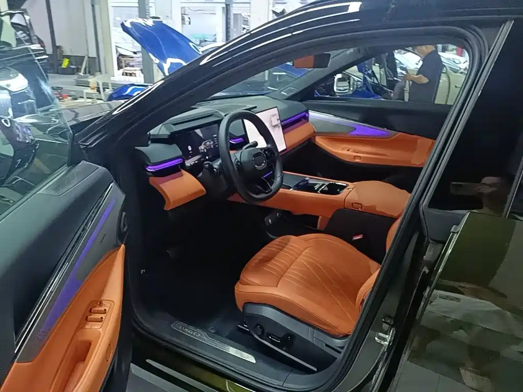 Lynk & Co 08 EM-P — миниатюра 16