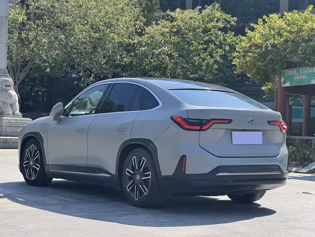 NIO NIO EC6