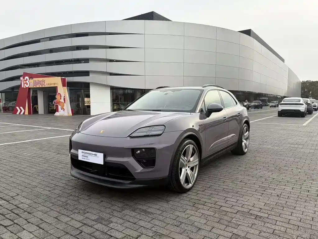 PORSCHE MACAN NEW ENERGY