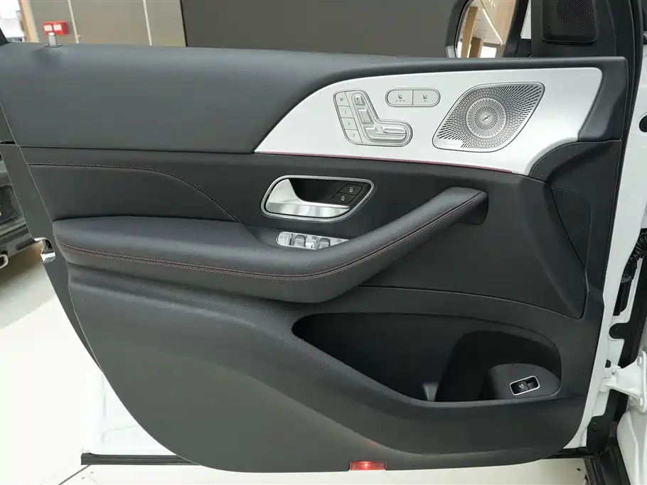 MERCEDES-BENZ GLE AMG