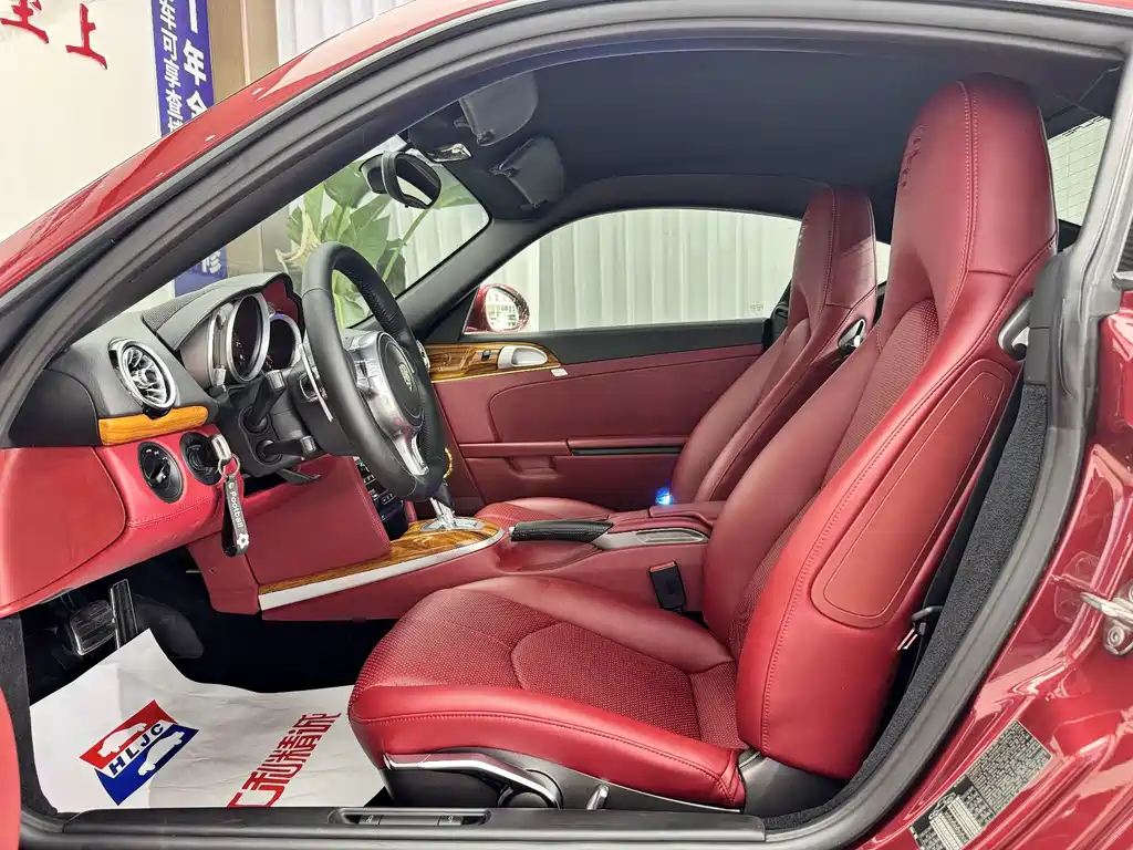Porsche Cayman — миниатюра 10