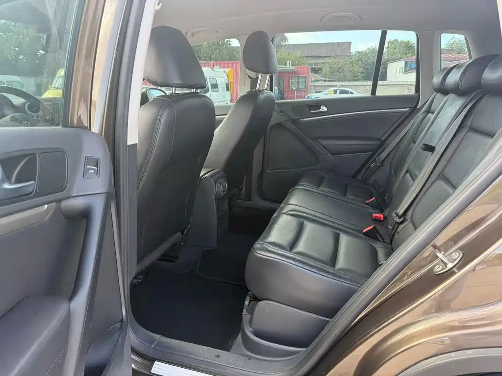 Volkswagen Tiguan — миниатюра 6