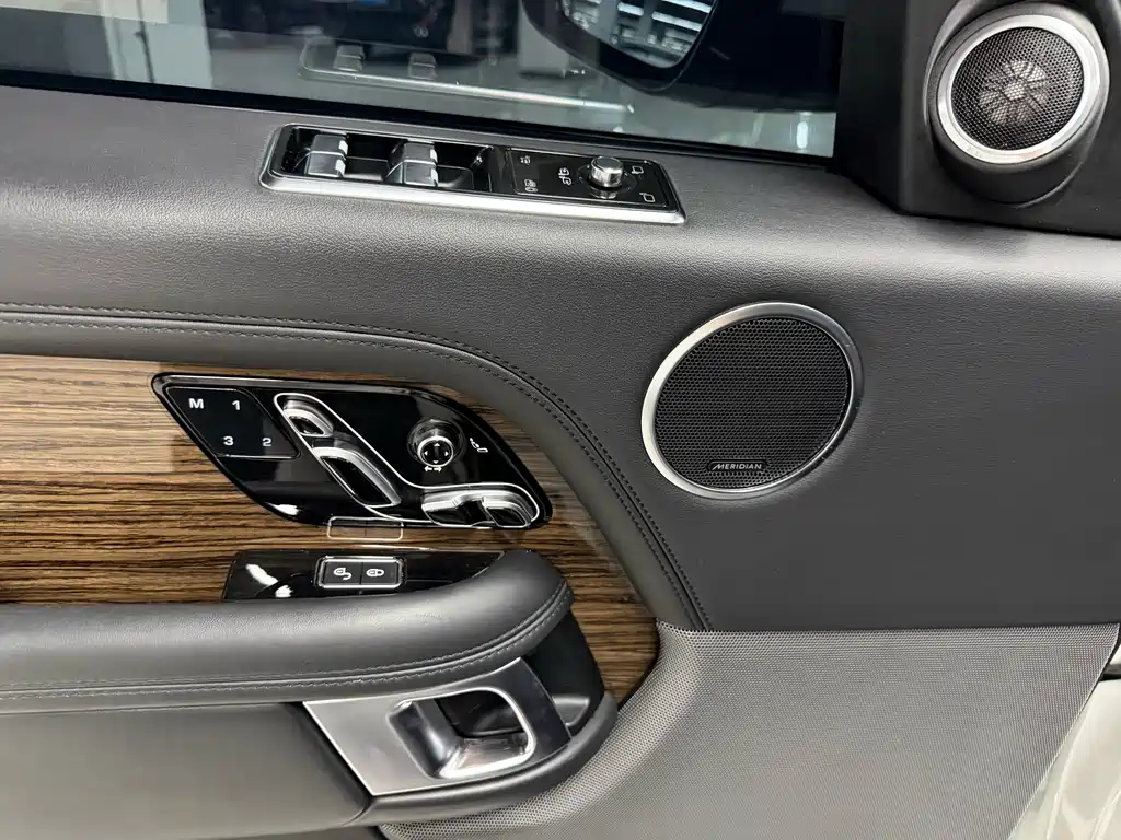 Land Rover Range Rover 2018 3.0 SC V6 Vogue