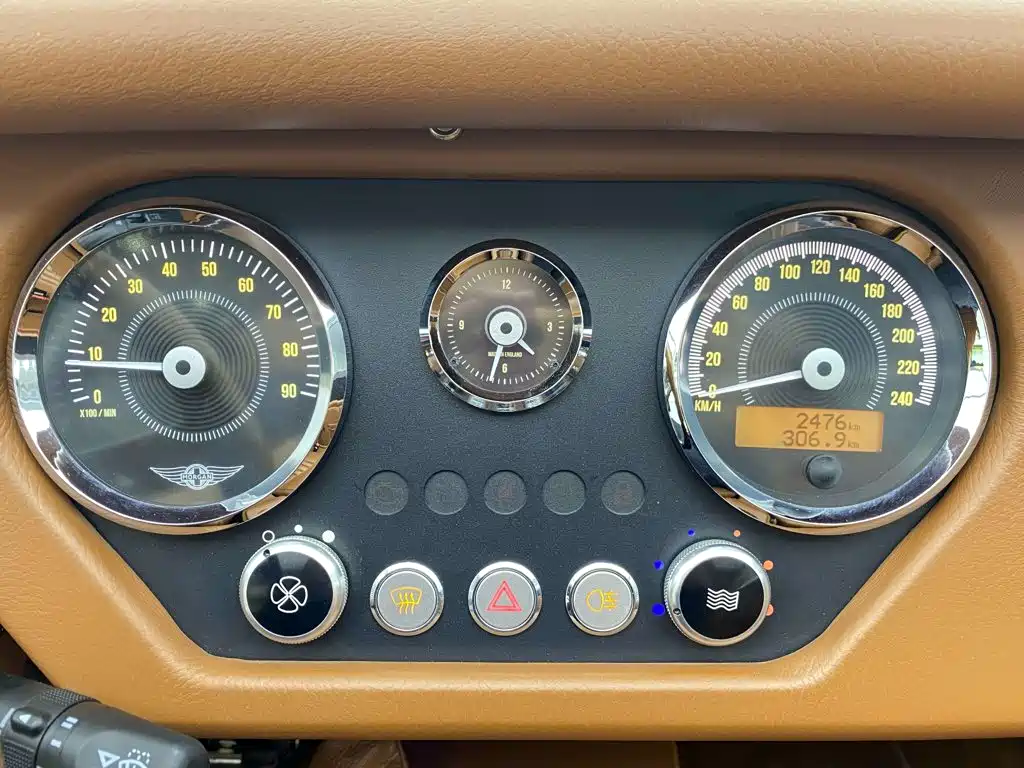 Morgan Plus 4 — миниатюра 6