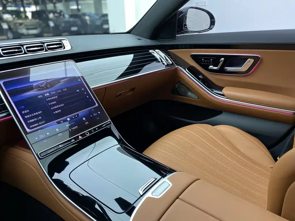 Mercedes-Benz S-Class — миниатюра 28