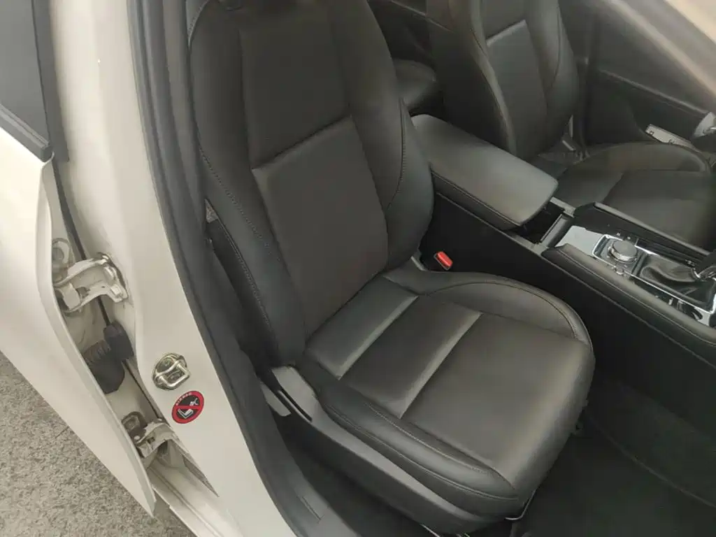 Mazda 3 Axela — миниатюра 25