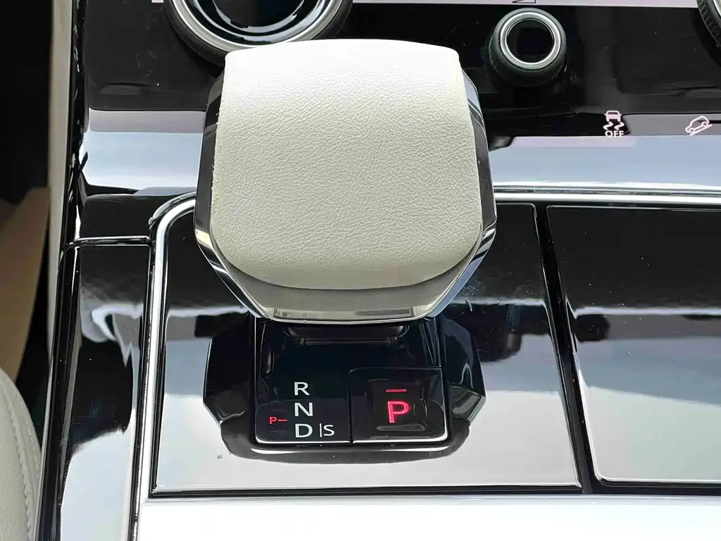 Land Rover Range Rover Velar 2021 P250