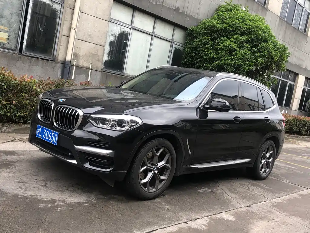 BMW X3 2021