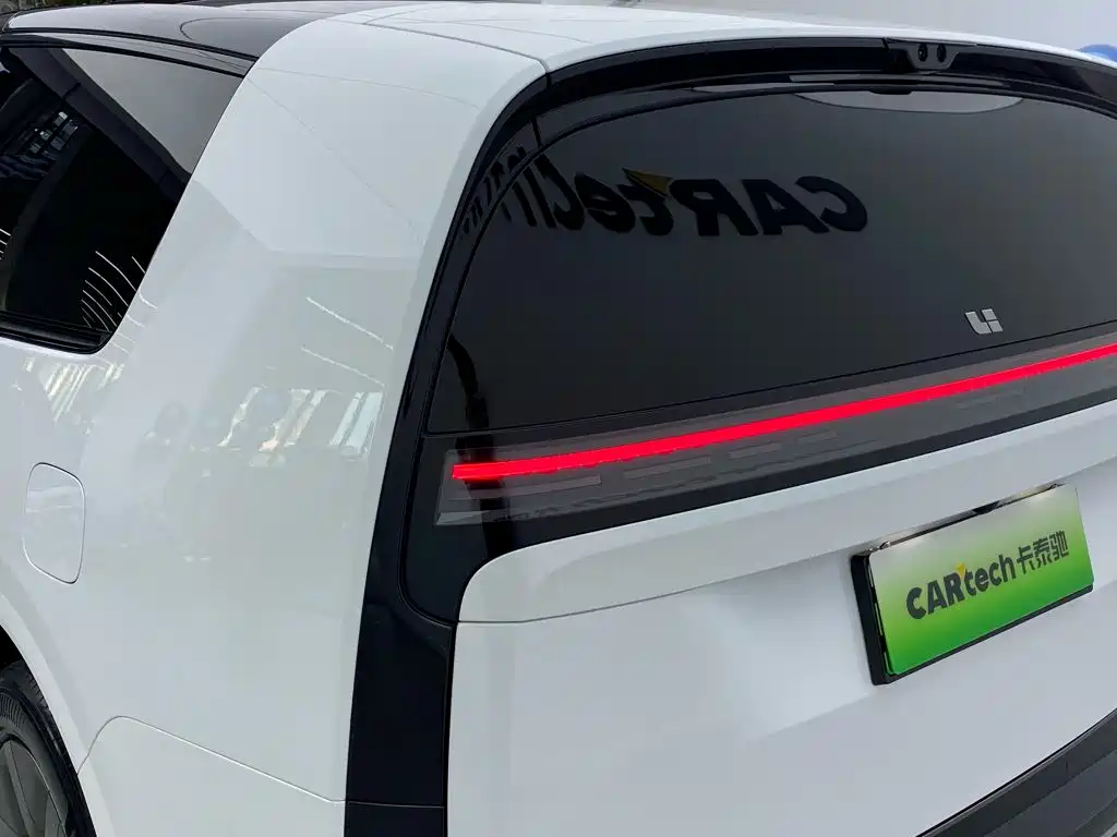 Li Auto Li MEGA — миниатюра 5