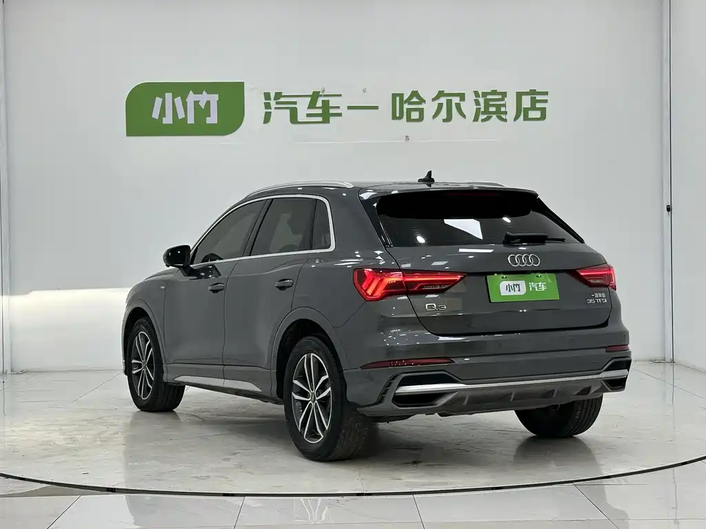 Audi Q3 2022 35 TFSI