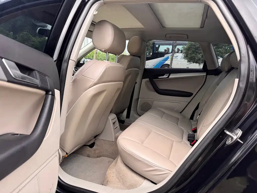 Audi A3 (Import) Sportback 30 TFSI Luxury Type, фото 14