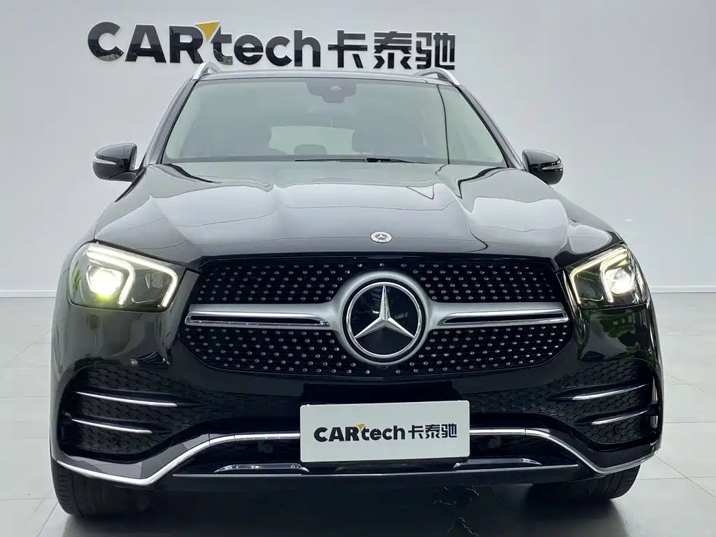 Mercedes-Benz GLE (Import) — миниатюра 10