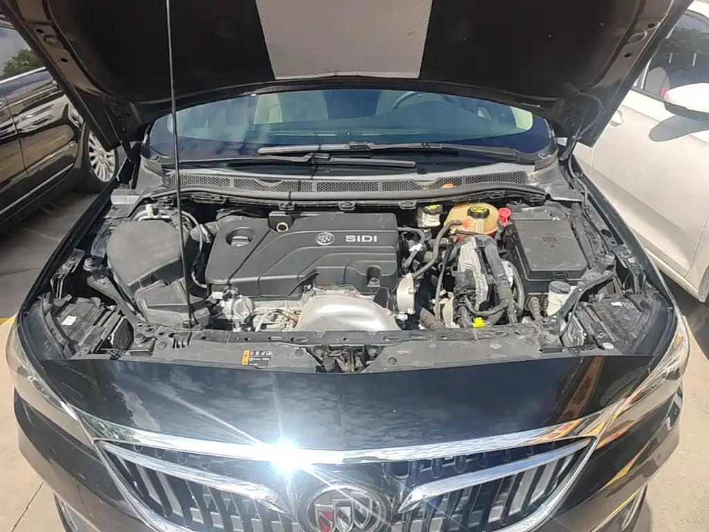 Buick Verano — миниатюра 20
