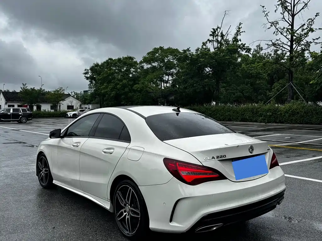 Mercedes-Benz CLA 2016 CLA 220 4MATIC