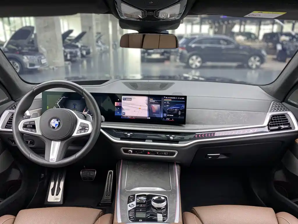 BMW X7 — миниатюра 16