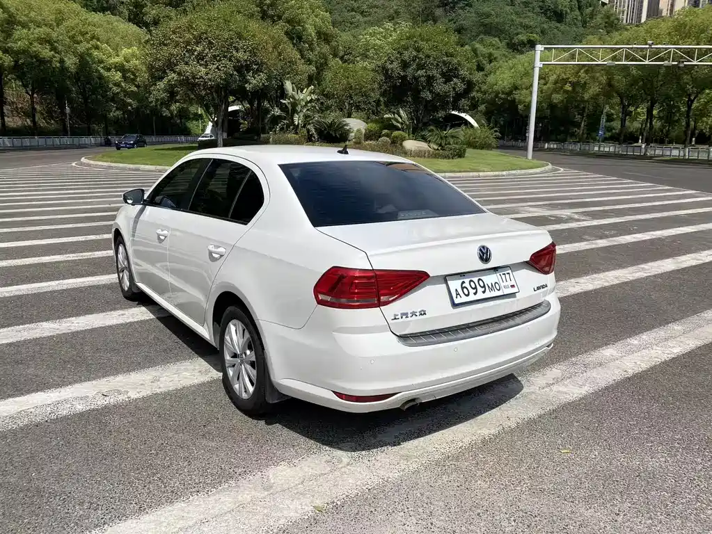 Volkswagen Lavida — миниатюра 6
