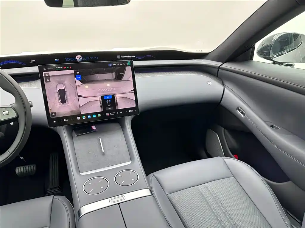 XIAOMI CAR XIAOMI YU7