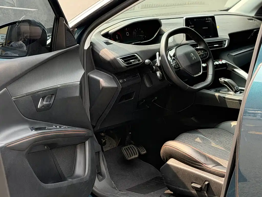 Peugeot 5008 — миниатюра 7