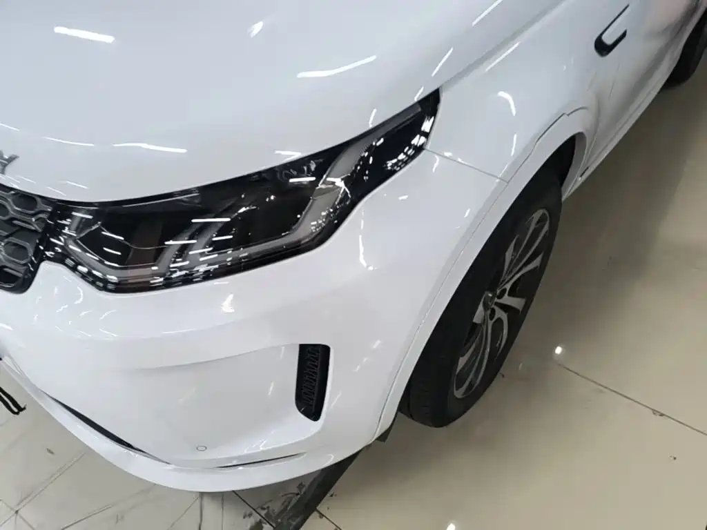 Land Rover Discovery Sport — миниатюра 24