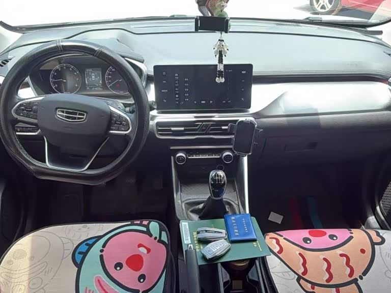 Geely Binyue 1.4 л 2022 г. Белый, пробег 25000 км
