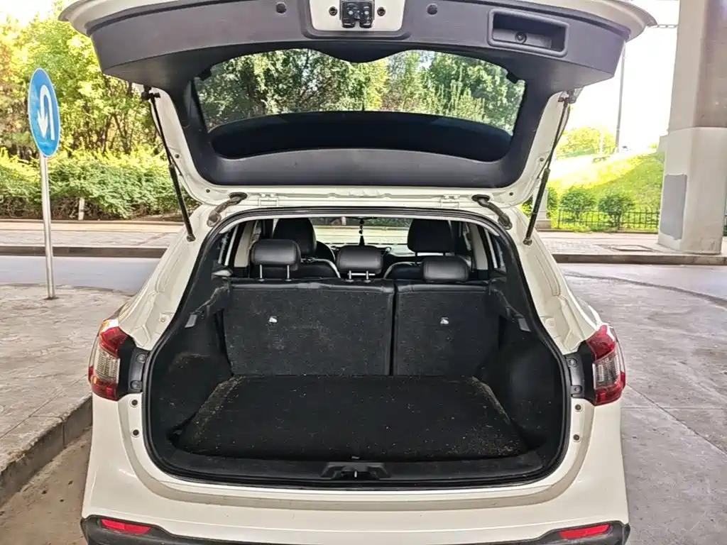 Nissan Qashqai — миниатюра 19