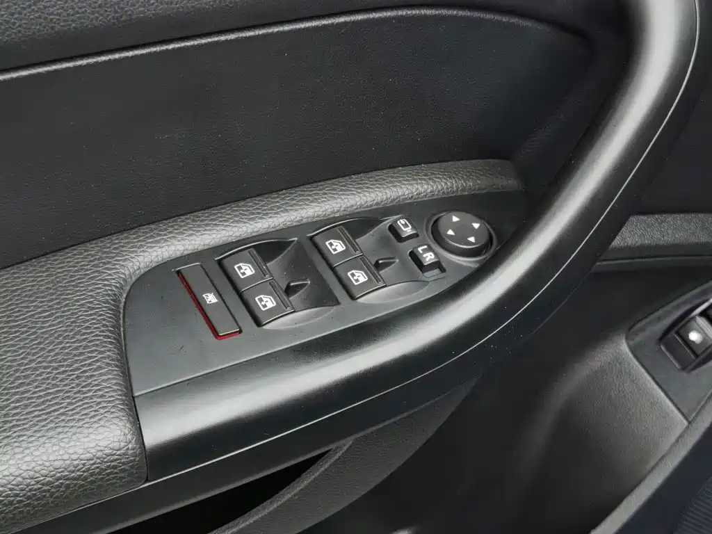 Qoros Qoros 5 — миниатюра 9