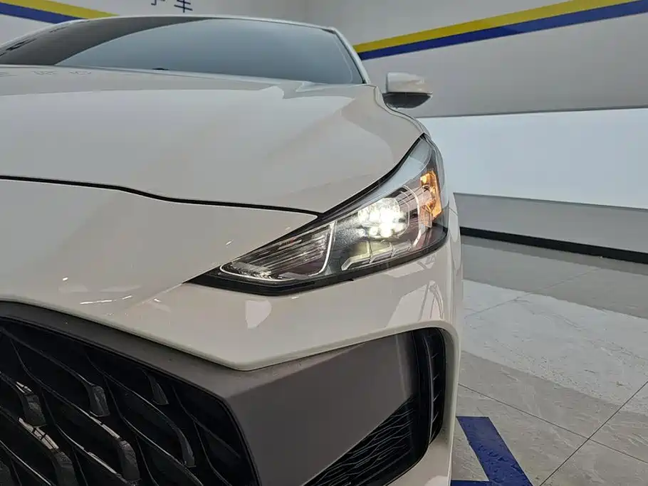 MG MG5 — миниатюра 5