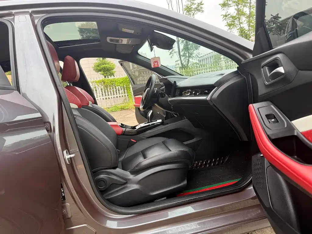 MG MG5 — миниатюра 11