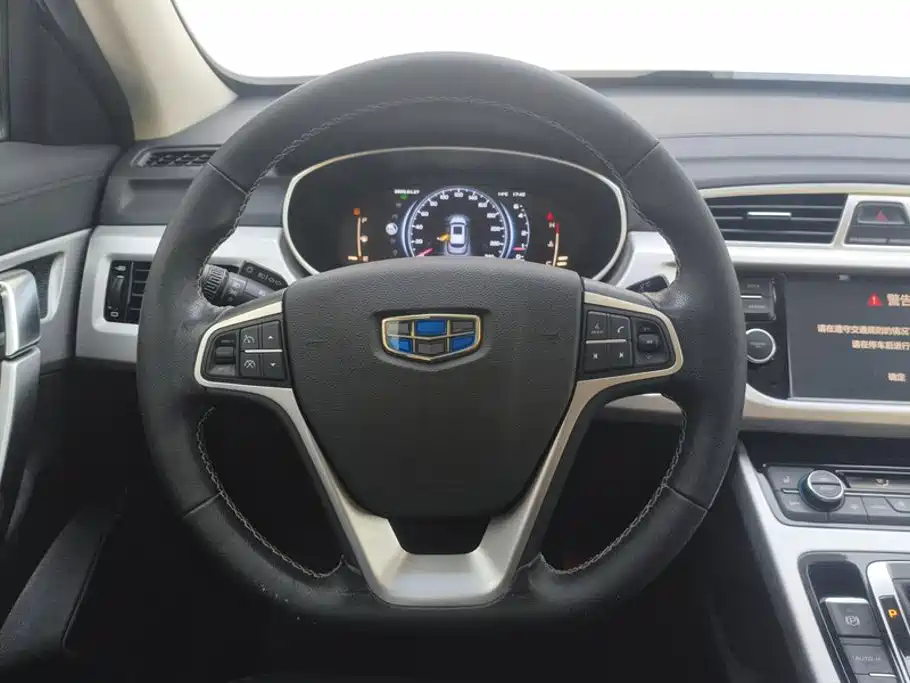 Geely Boyue — миниатюра 15