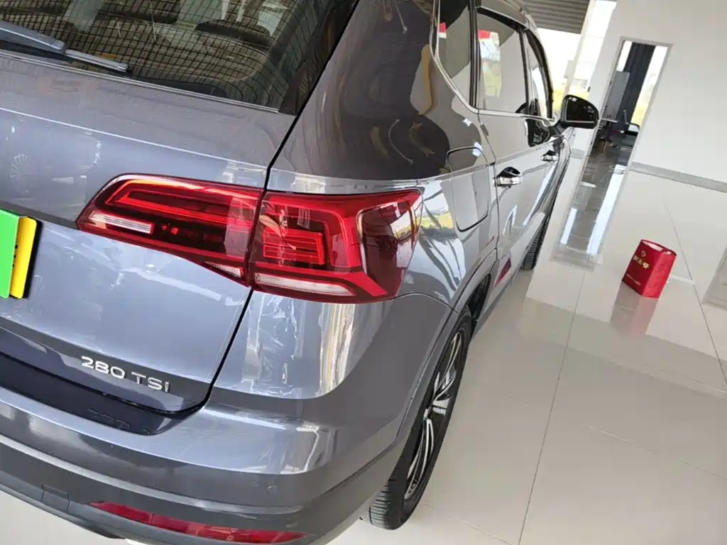 Volkswagen Tharu — миниатюра 8