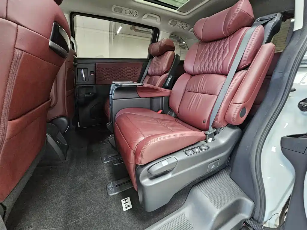 Honda Elysion — миниатюра 11