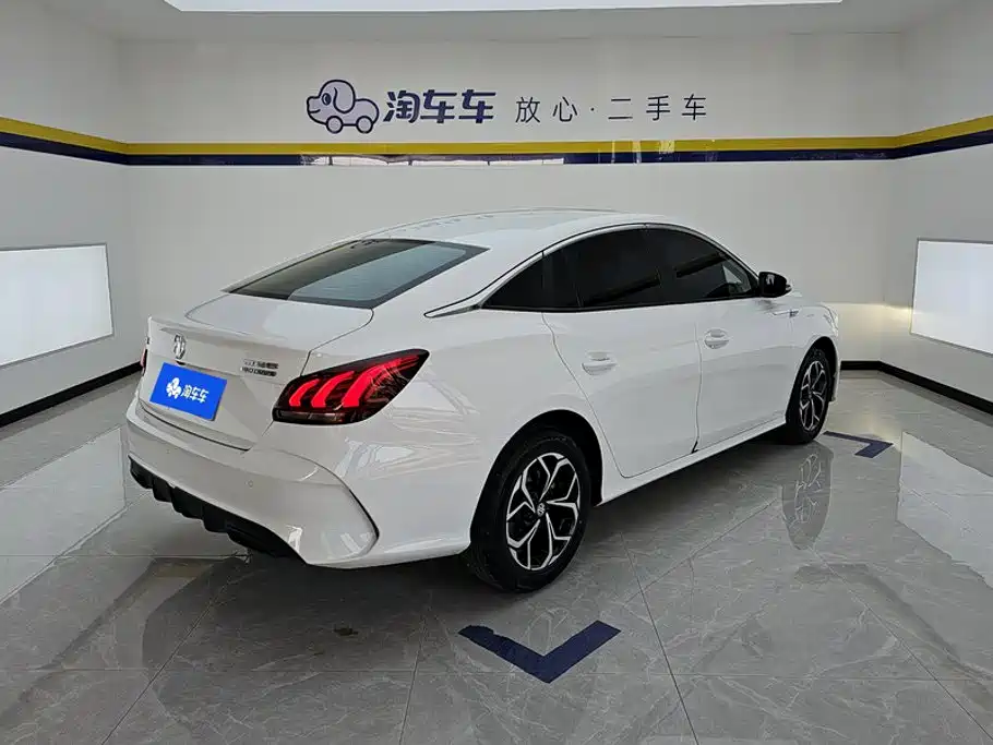 MG MG5 — миниатюра 3