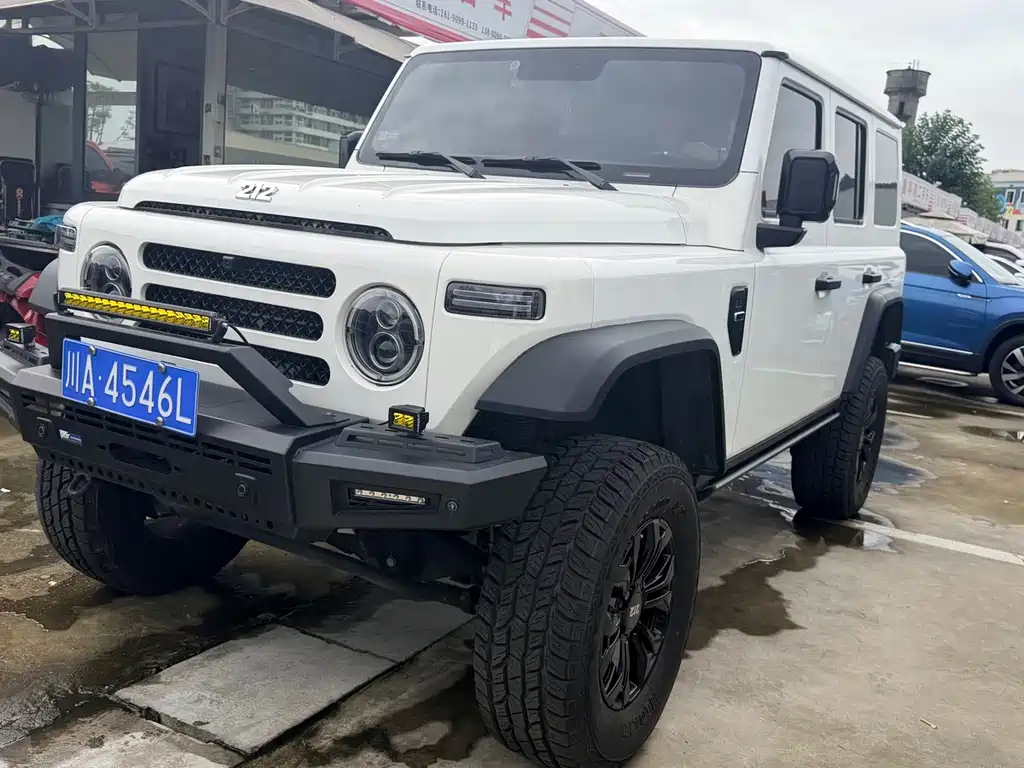 212 212 T01