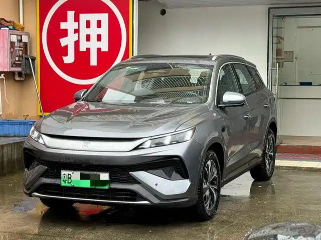2025 BYD Song Plus