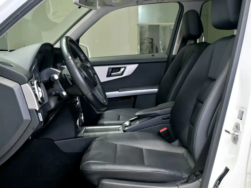 Mercedes-Benz GLK-Class — миниатюра 10