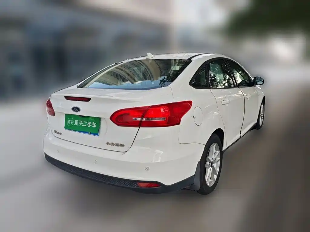 Ford Focus — миниатюра 8