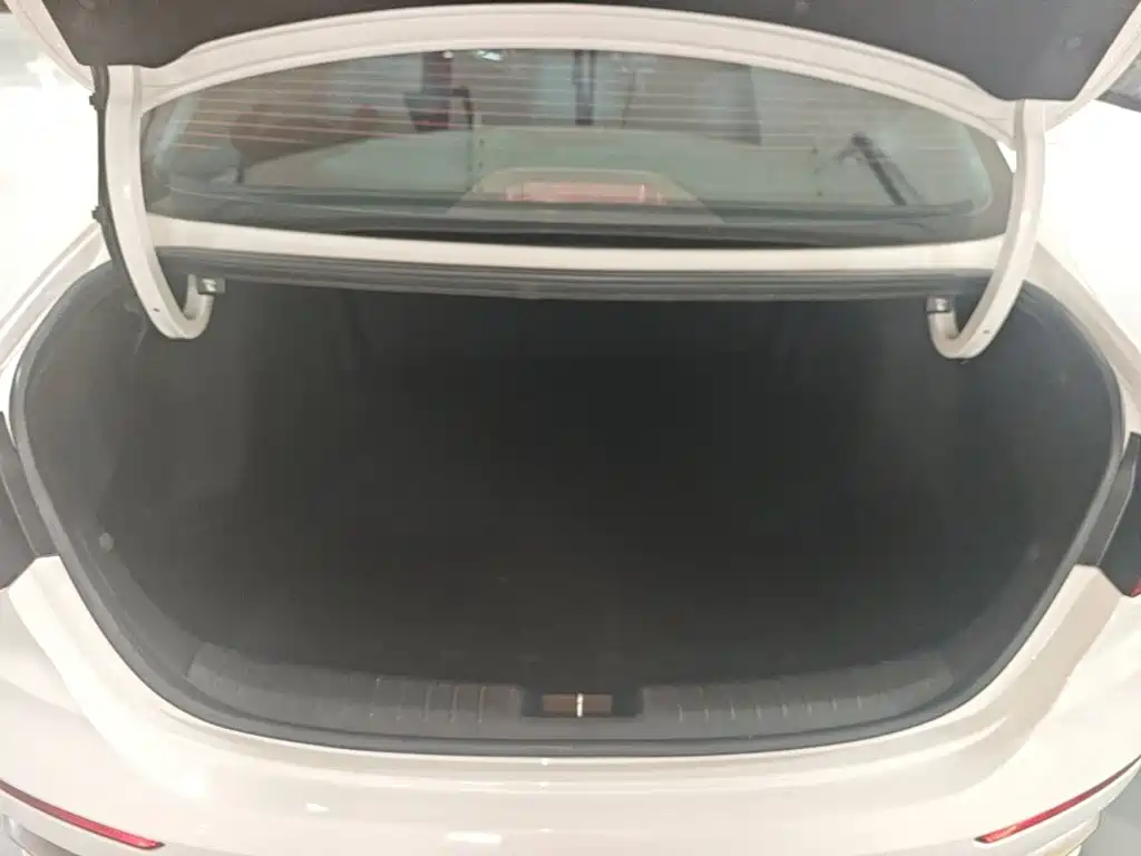 Kia K3 — миниатюра 19