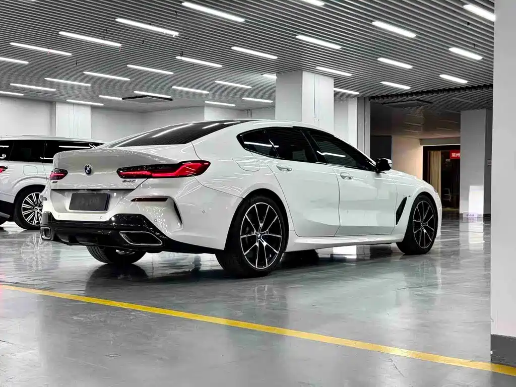 BMW 8 Series 8 2021 840i xDrive M Sport