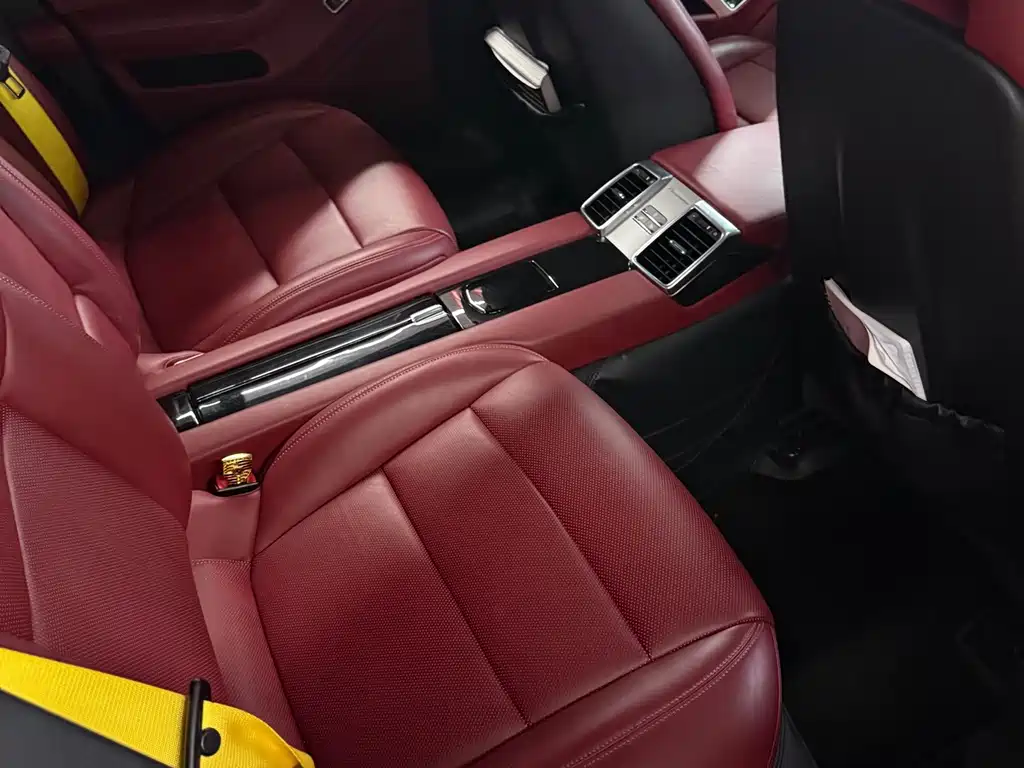 Porsche Panamera — миниатюра 8